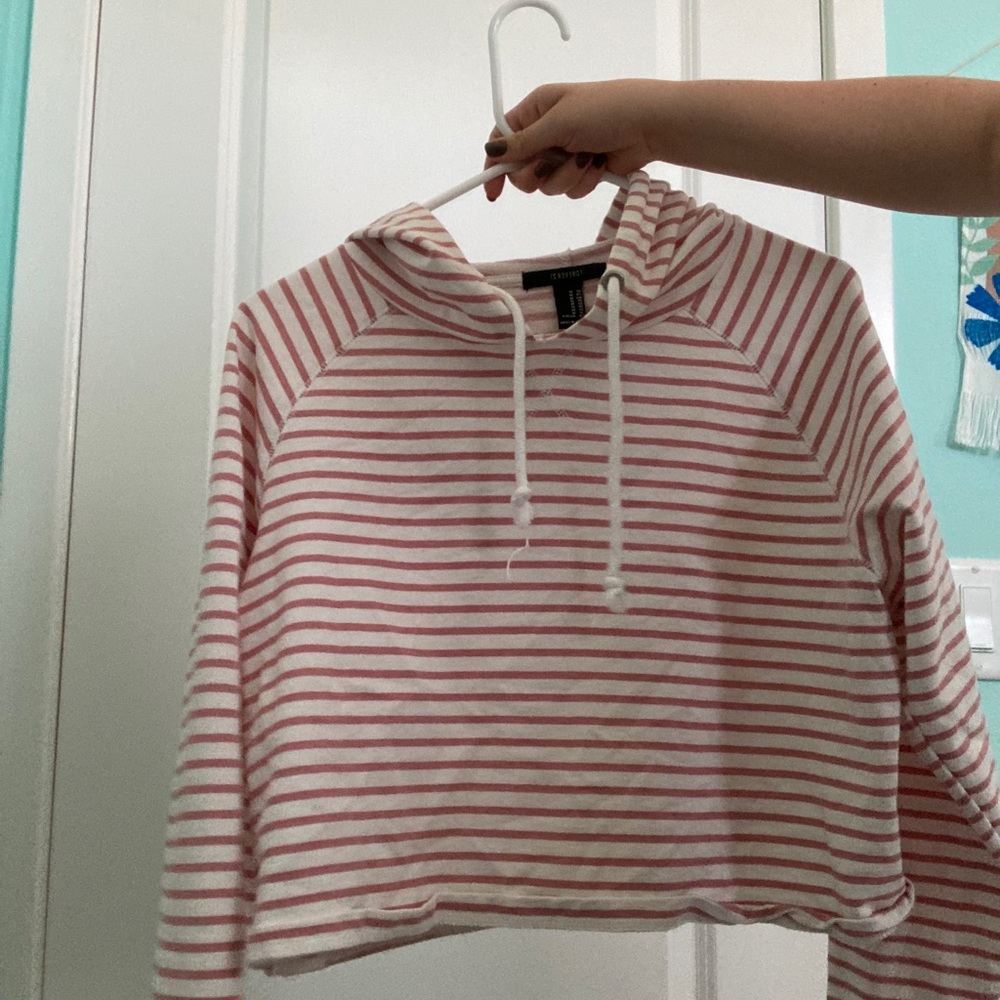 Cropped sweatshirt